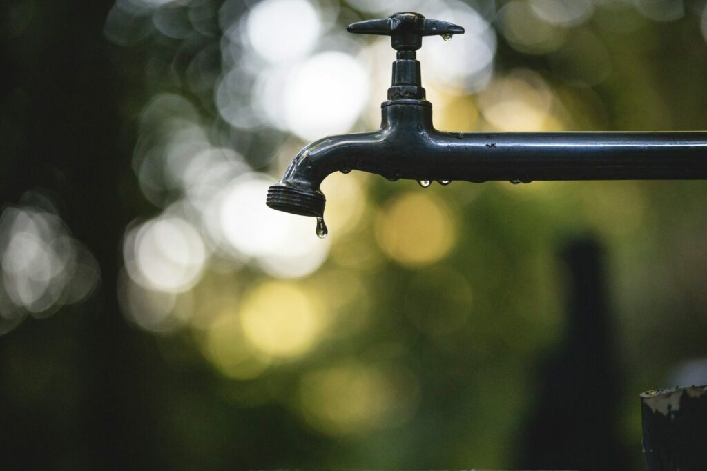 Noutreglement fir de Waasserverbrauch – Orange Phas
